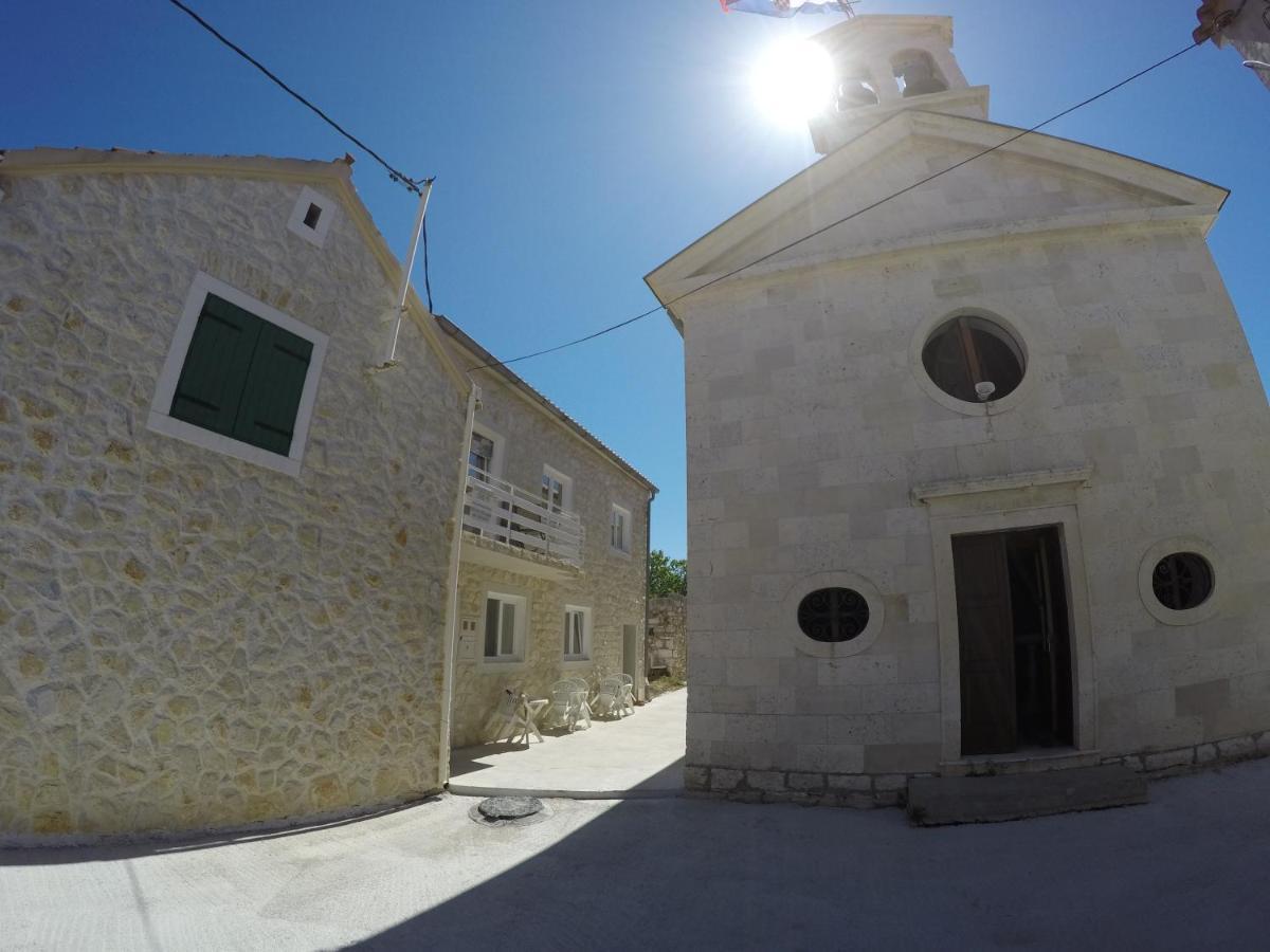 Peach Apartment'S Repic Bibinje Exterior foto